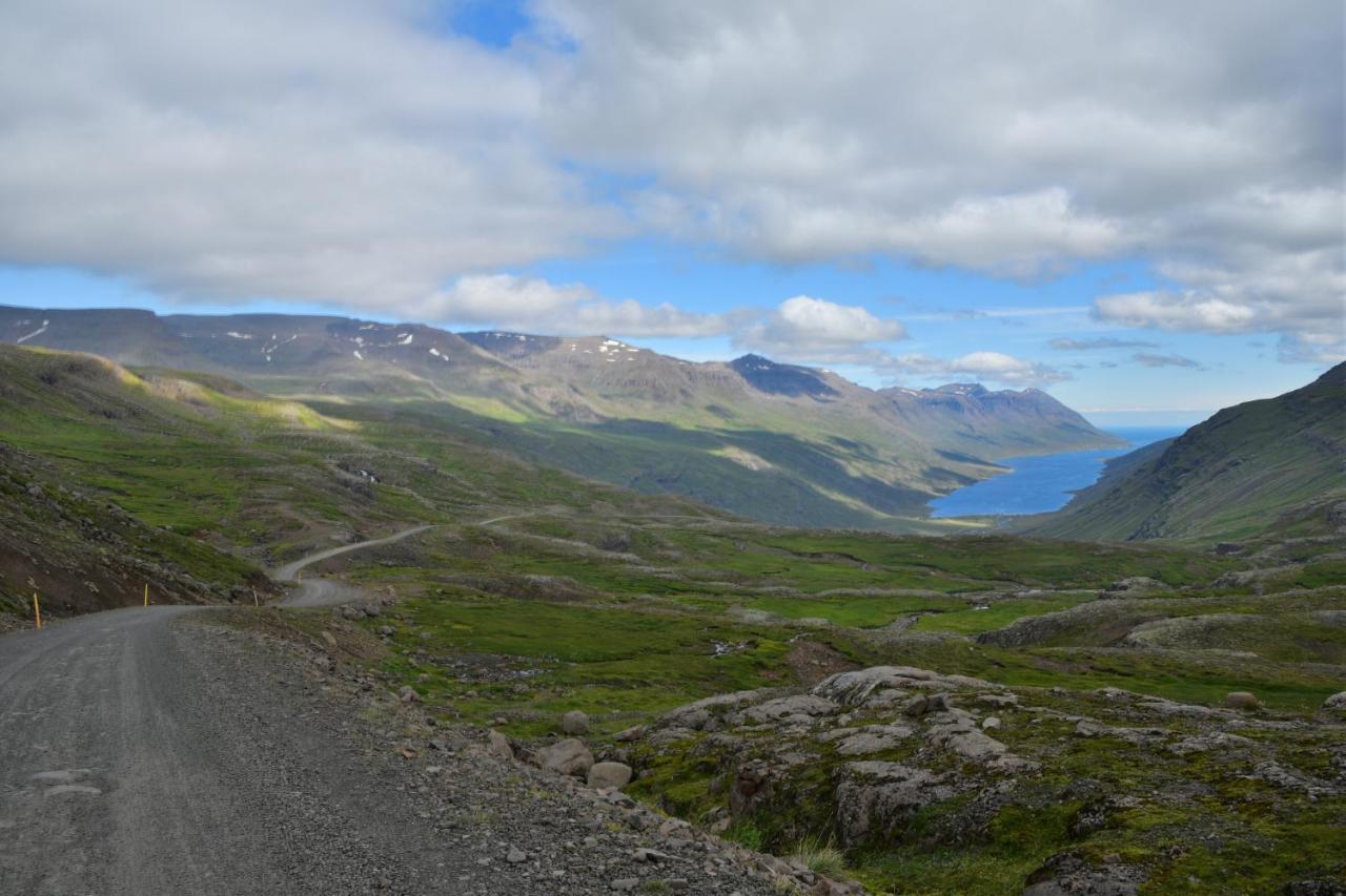 Solbrekka Holiday Homes Mjóifjörður エクステリア 写真